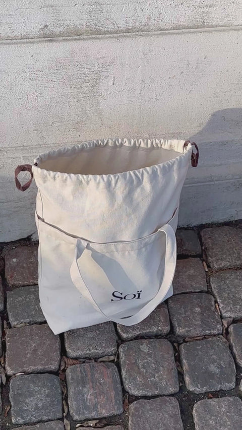 Soï Tote Bag