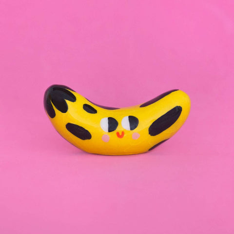 Hungrige Banane aus Keramik