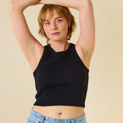 Popeia | The 24/7 Crop Top | Schwarz