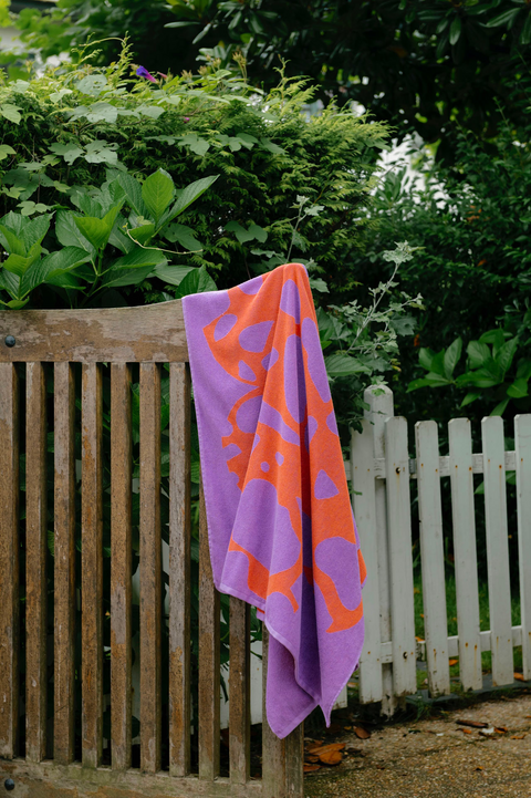 LAVA Strandtuch / 100 x 180 cm