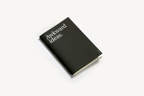 Awkward ideas. Notizbuch.