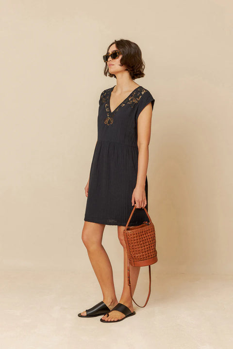 INDI&COLD Double Gauze Kleid