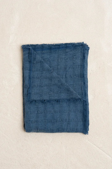 INDI&COLD Frayed Edge Scarf