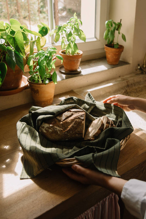 Geschirrtuch mit Streifen