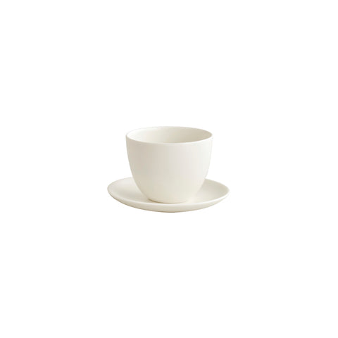 KINTO Pebble Tasse mit Untertasse / Weiß