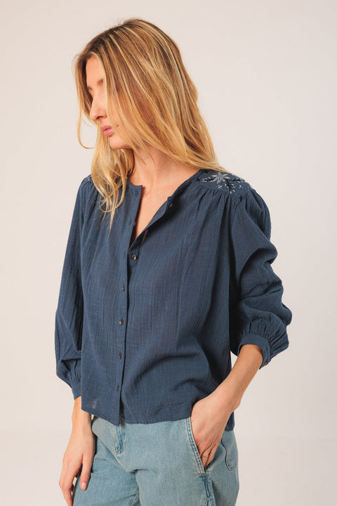 Embroidered Boxy Shirt Blau
