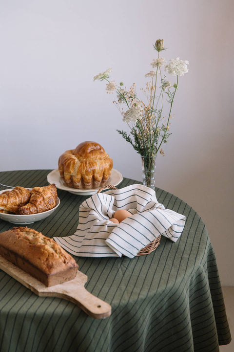 Geschirrtuch mit Streifen