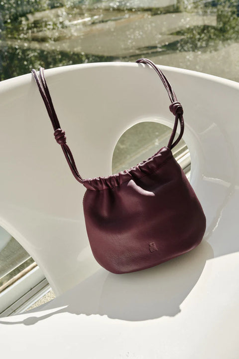 INDI&COLD Leder Handtasche