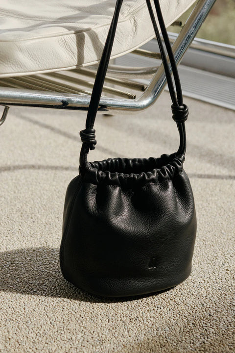 INDI&COLD Leder Handtasche