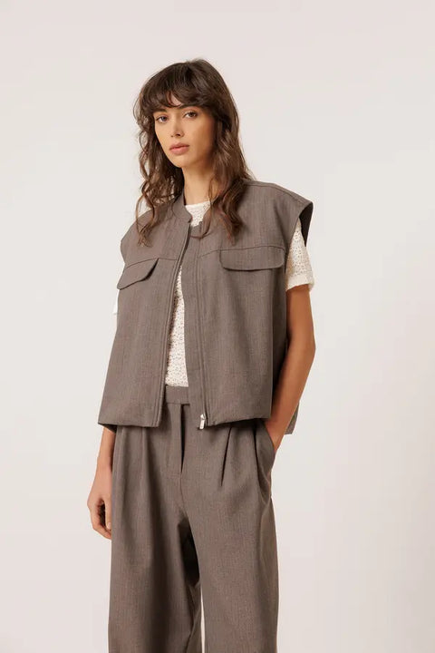 FW26 Puffy Hem Weste