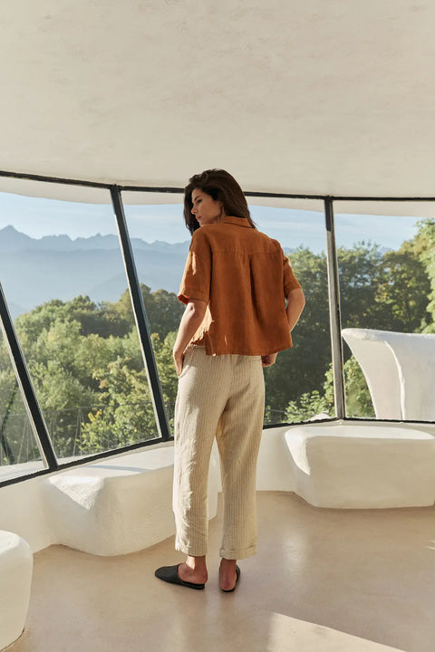 SS26 Bundfaltenhose mit Nadelstreifen