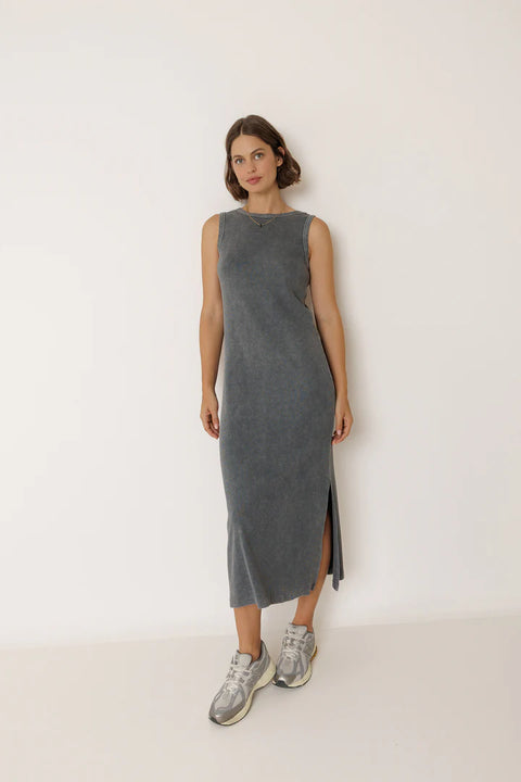 SS26 Kleid Rippstrick Grau